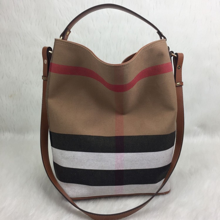 BURBERRY HOBO CANVAS TABA